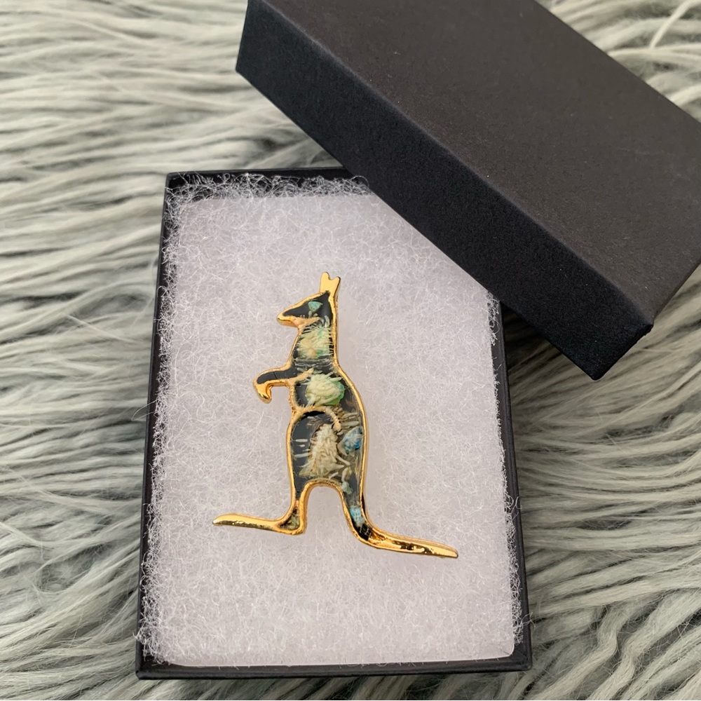 Vintage Kangaroo Brooch Pin